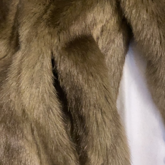 Worthington Brown Faux Fur Coat - Picture 7 of 10